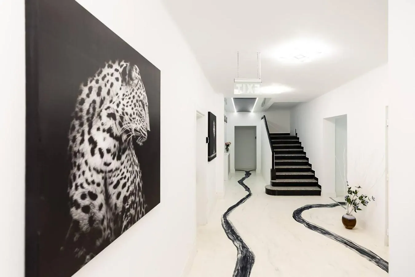 アパート Bucharest Studios New York Room ルーマニア